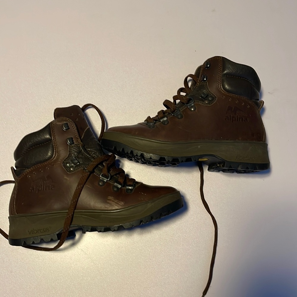 Alpina Women's Waterproof Hiking Leather Boots Size 4.5 / 6.5 US